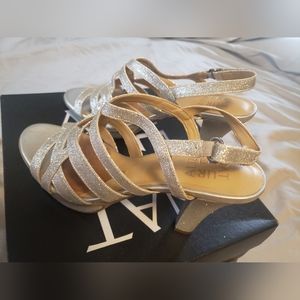 Naturalizer Delma Silver Glitter Women's Strappy Heel Size 8.5
